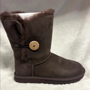 UGG Bailey Button Burnt Cedar and/or Chocolate Shearling Boots