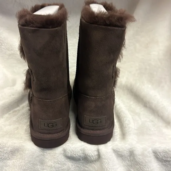 UGG Bailey Button Burnt Cedar and/or Chocolate Shearling Boots