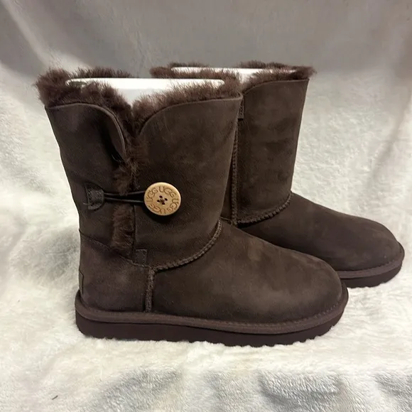 UGG Bailey Button Burnt Cedar and/or Chocolate Shearling Boots