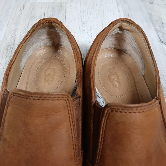 UGG Biltmore Chelsea Waterproof Leather Slip-On Dress Shoes Chestnut Brown #1010