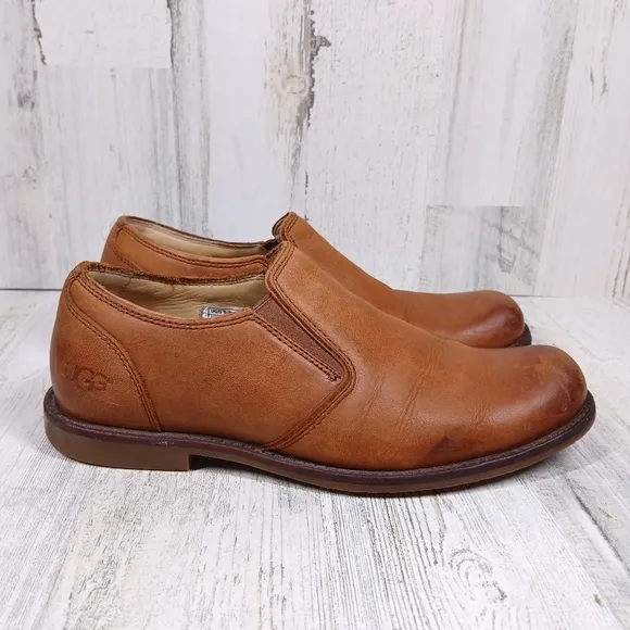 UGG Biltmore Chelsea Waterproof Leather Slip-On Dress Shoes Chestnut Brown #1010