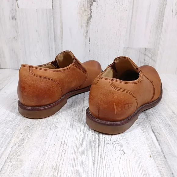 UGG Biltmore Chelsea Waterproof Leather Slip-On Dress Shoes Chestnut Brown #1010