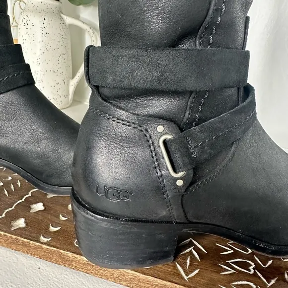 UGG Black Over the Knee Boots with Chunky Heel and Simple Design Women’s -Size 7