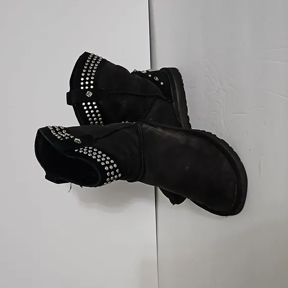 Ugg Bowen Swarovski Crystal Bling Studded Boots sz5  Black Pre-owned