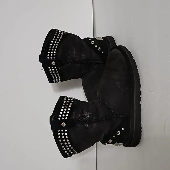 Ugg Bowen Swarovski Crystal Bling Studded Boots sz5  Black Pre-owned
