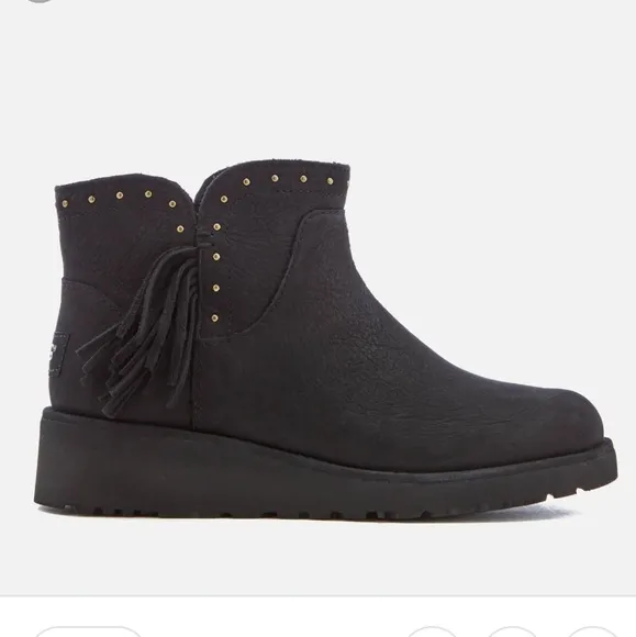 UGG Cindy Ankle Boots 6