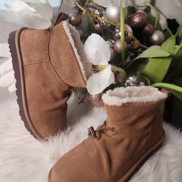 UGG CLASSIC MINI TOGGLER CHESTNUT SUEDE ANKLE WOMEN'S BOOTS new