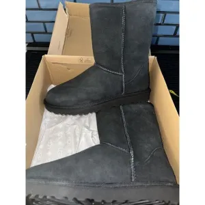 UGG Classic Short II Boots‎ - Black Suede Winter Warm Comfort - Size (See Desc)
