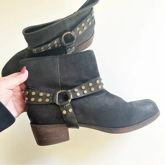 UGG Darling Black Leather Studded Harness Ankle Boots 9.5