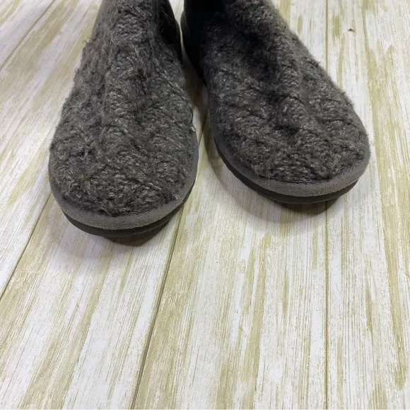 UGG Gray Classic Cardy Sweater Boots Booties