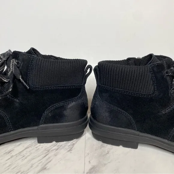 UGG Hapsburg Black Lace Up Ankle Boot 9