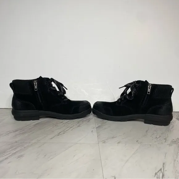 UGG Hapsburg Black Lace Up Ankle Boot 9