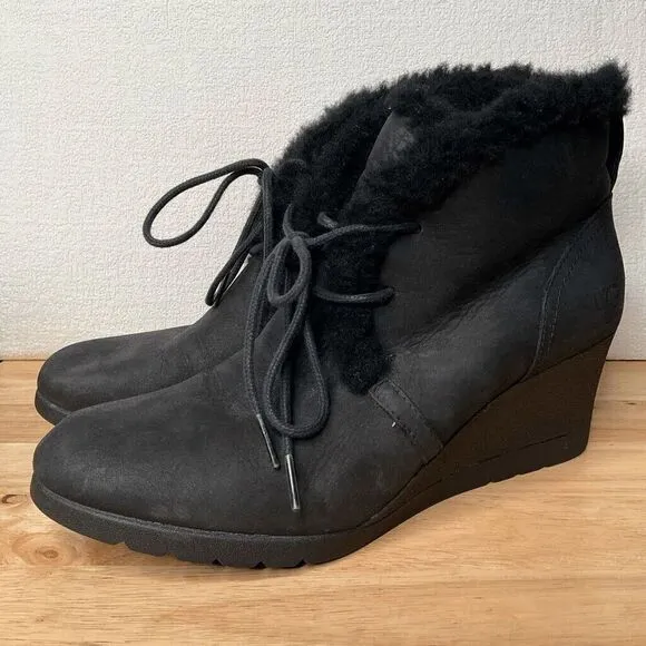 UGG Jeovana Womens Boots Black Suede Waterproof Lace Up Ankle Wedge Boots Size 9