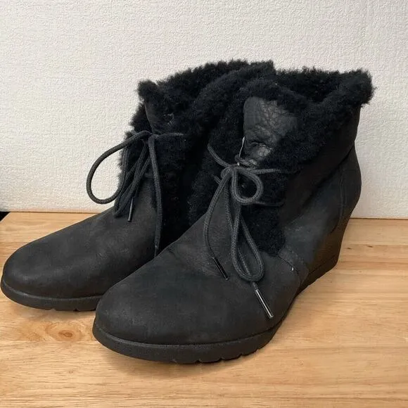 UGG Jeovana Womens Boots Black Suede Waterproof Lace Up Ankle Wedge Boots Size 9