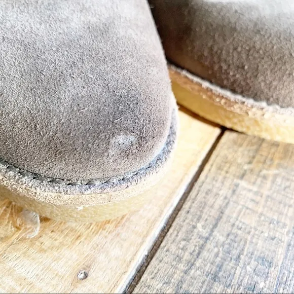 UGG Kasen Ankle Boots