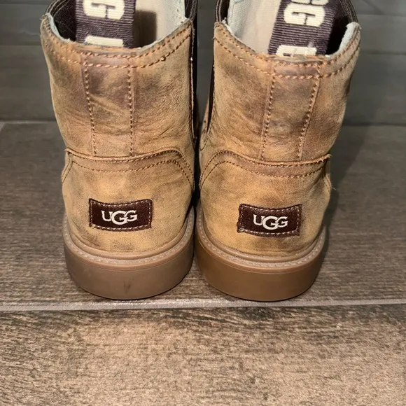 UGG Kids Brown Bolden Boots