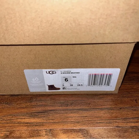 UGG Kids K Bolden Weather Brown Boots girls 6
