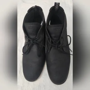 UGG Men's Black Leather Shoes