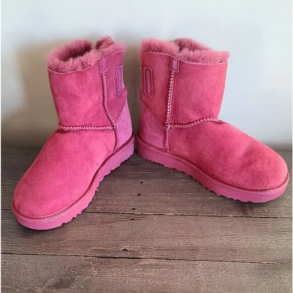 UGG MINI BAILEY BOW BRILLIANT CRYSTAL SUEDE SHEEPSKIN BOOTS Garnet Size 5