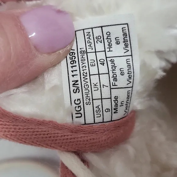 UGG Neumel Natural Women's Canvas Ankle Chukka Boots Size 9