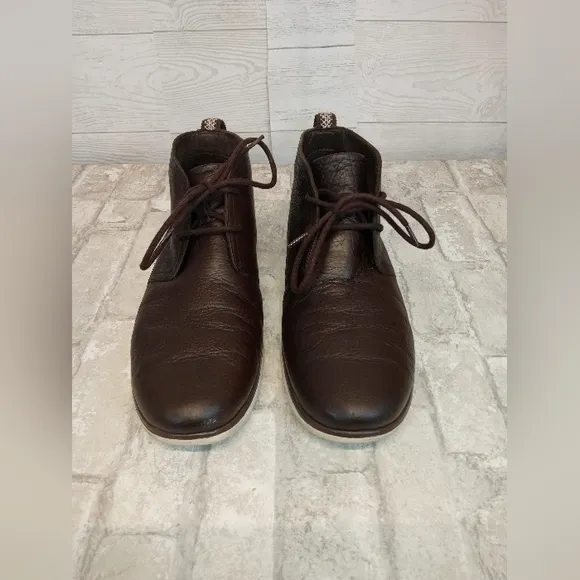 UGG sn 1013234 Men's‎ Size 13 Waterproof Leather Freamon Chukka Ankle Boots