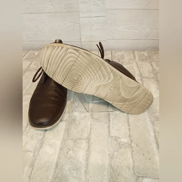 UGG sn 1013234 Men's‎ Size 13 Waterproof Leather Freamon Chukka Ankle Boots