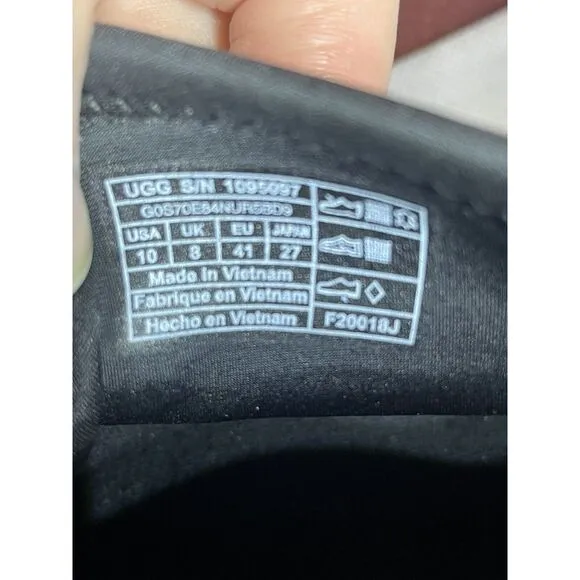 ugg sneakers women 10