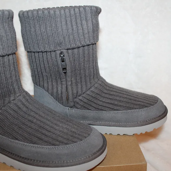 UGG SWEATER KNIT SHORT BOOTS GRAY 6-11‎