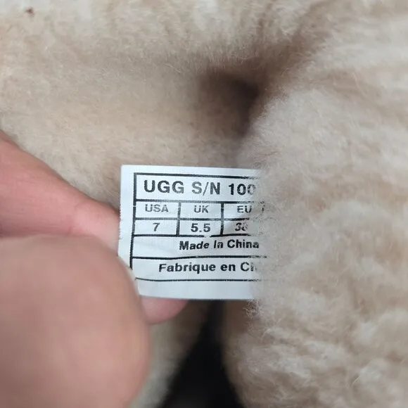 UGG Tall Shearling Winter Boots Sz 7 Black Suede Fur Lined Outdoor Snow Booties