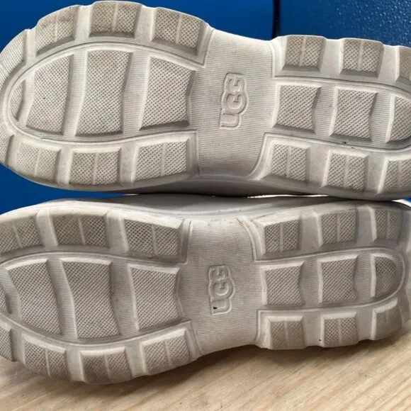 UGG Tasman Clog Shoes Women's Sz 10 White Rubber Waterproof Slip On Beach Summer
