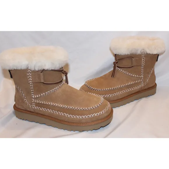 UGG WOMEN'S ALPINE MINI SUEDE SHEARLING LINED BOOTS CHESTNUT NIB