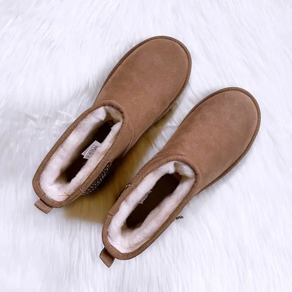 UGG Women’s Classic Mini Chains Chestnut Suede Boots