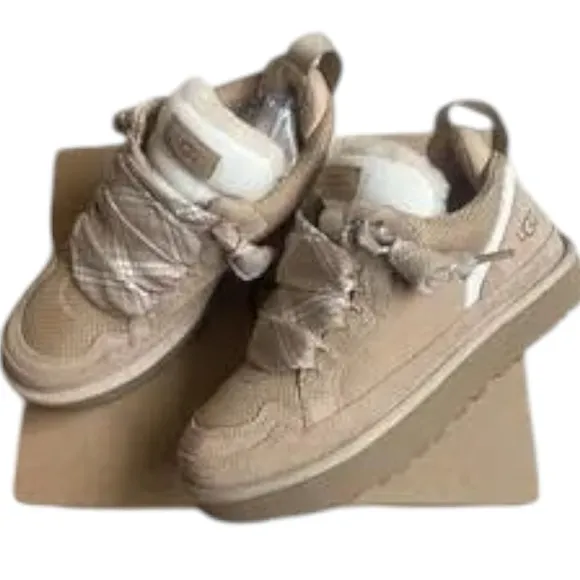 Ugg Womens Lowmel Boots/Shoes/Sneakers  | Color: Sand | NEW/NIB!! 🤎🤎