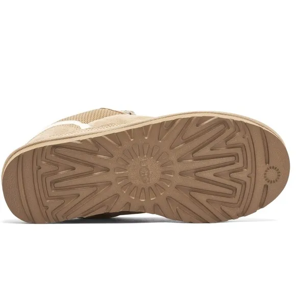 Ugg Womens Lowmel Boots/Shoes/Sneakers  | Color: Sand | NEW/NIB!! 🤎🤎