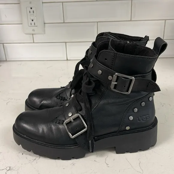UGG Zorrah Studs Black Leather Women's Boots Size 9