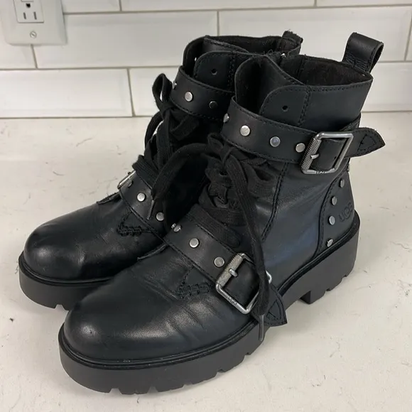 UGG Zorrah Studs Black Leather Women's Boots Size 9