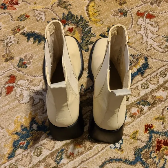 VAGABOND SHOEMAKERS Ansie Boots