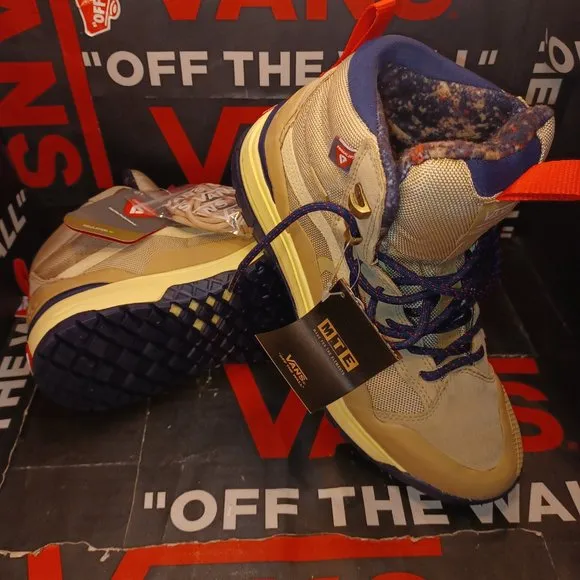 Vans Men's 8.5/Women's 10 Ultrarange Exo MTE-2 All Weather Boots Taos Taupe Blue