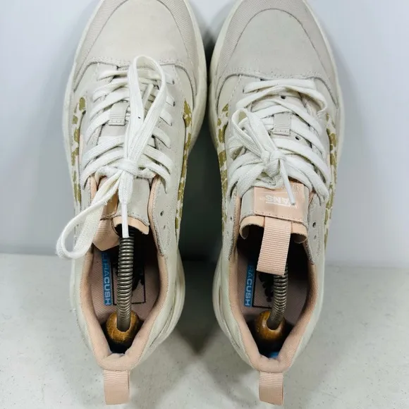 Van’s MTE ULTRARANGE EXO Trainers / Running / Hiking Shoes khaki  W8,5 M10