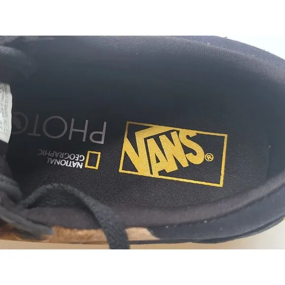 Vans National Geographic Animals Wom Size 5.5 Old Skool Skateboarding Shoes