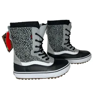 VANS Standard Snow MTE Gray Black Leather Winter Snow Boots Men's 7.5 Women's 9