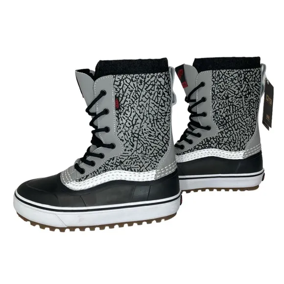 VANS Standard Snow MTE Gray Black Leather Winter Snow Boots Men's 7.5 Women's 9