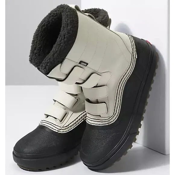 VANS STANDARD V SNOW MTE ALL WEATHER BOOTS New Mens 10 FAST SHIP