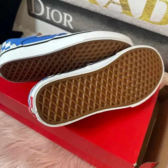 Vans Wmn’s Blue Checkered Slip-On Shoes