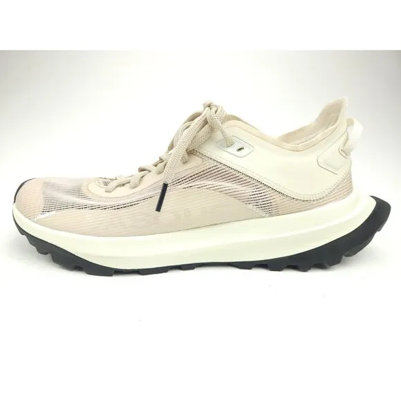 Vasque Here Low Shoe Reconnect Hiking Running Shoes Size 9 M Women's
