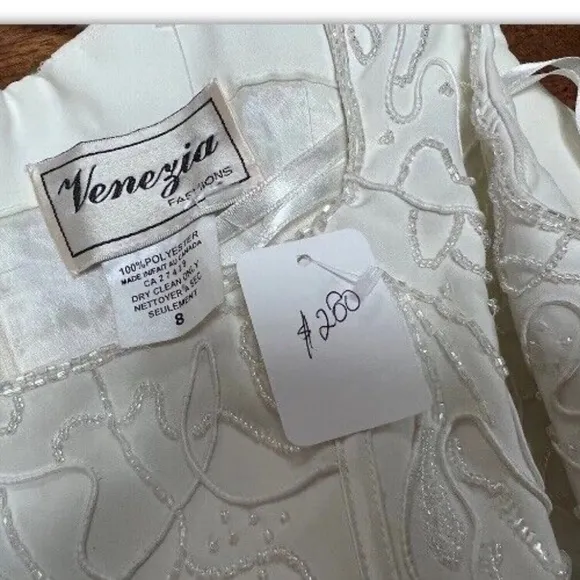 Venezia, Woman, Wedding dress,Ivory,Size S,Long,Sleeveless,Embroidered bead.!