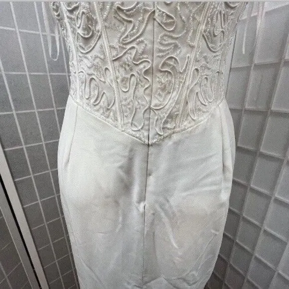 Venezia, Woman, Wedding dress,Ivory,Size S,Long,Sleeveless,Embroidered bead.!