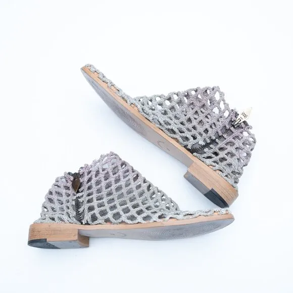 Verdura Geometric Netted Boots
