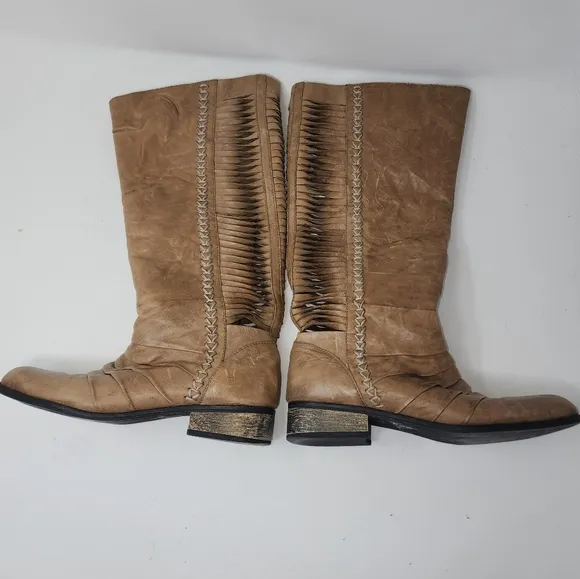 Very Volatile Fringe Taupe Ruched and Shredded Riding Boots women's 6.5