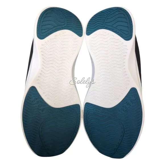 Vessi Everyday Move Slip On Onyx Black White Waterproof Dyma-Tex Sneaker Women 8